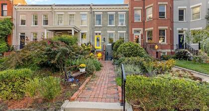 Stylish City Studio in the Heart of Capitol Hill