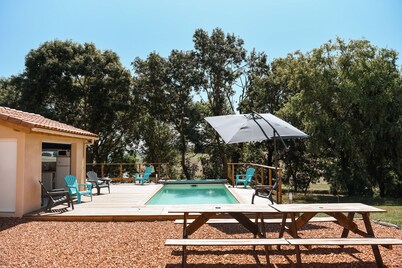 Cocon Bord de Lac, 11 Personnes, Piscine, Billard