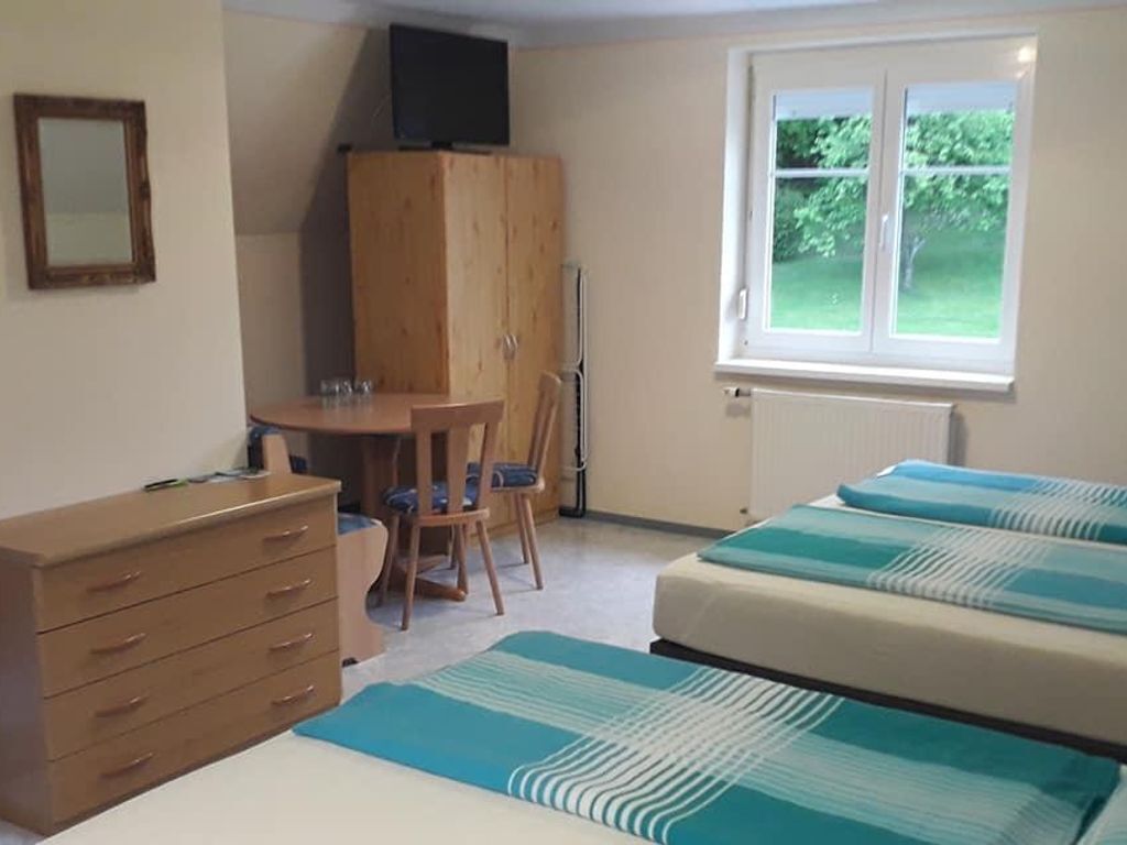 Doppelzimmer - Gästehaus Karin - Bad Loipersdorf