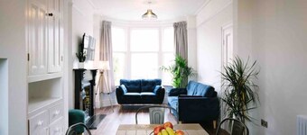 Period Retreat for 6, Explore the Lake District