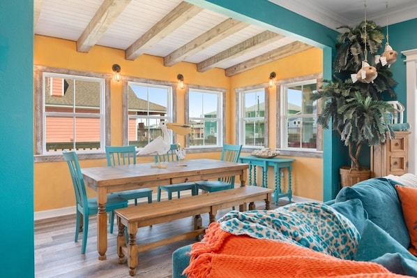 House, 3 Bedrooms | Dining