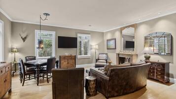 House, 2 Bedrooms | Living area | Streaming services