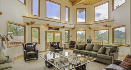 H7 at Hope Mountain -- 6-Bedroom Retreat Home at Allenspark Colorado 6 Home by RedAwning