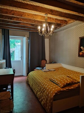 3 camere, Wi-Fi gratuito, lenzuola