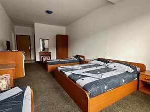 1 habitación, wifi y ropa de cama 
