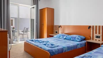WiFi, bed sheets