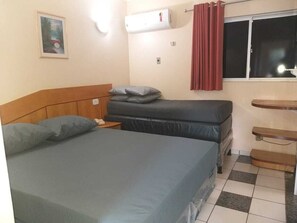 1 bedroom, WiFi, bed sheets - Diroma International Resort - Caldas Novas Goias (Chácara Roma Caldas Novas)