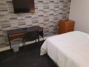 1 Schlafzimmer, Bügeleisen/Bügelbrett, kostenloses WLAN, Bettwäsche