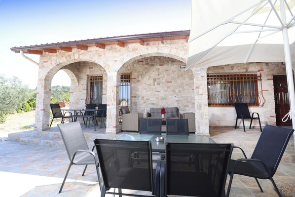 Villa – deluxe | Terrasse/patio