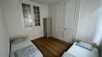 4 chambres, draps fournis