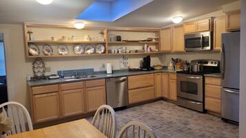 Microwave, oven, stovetop, dishwasher