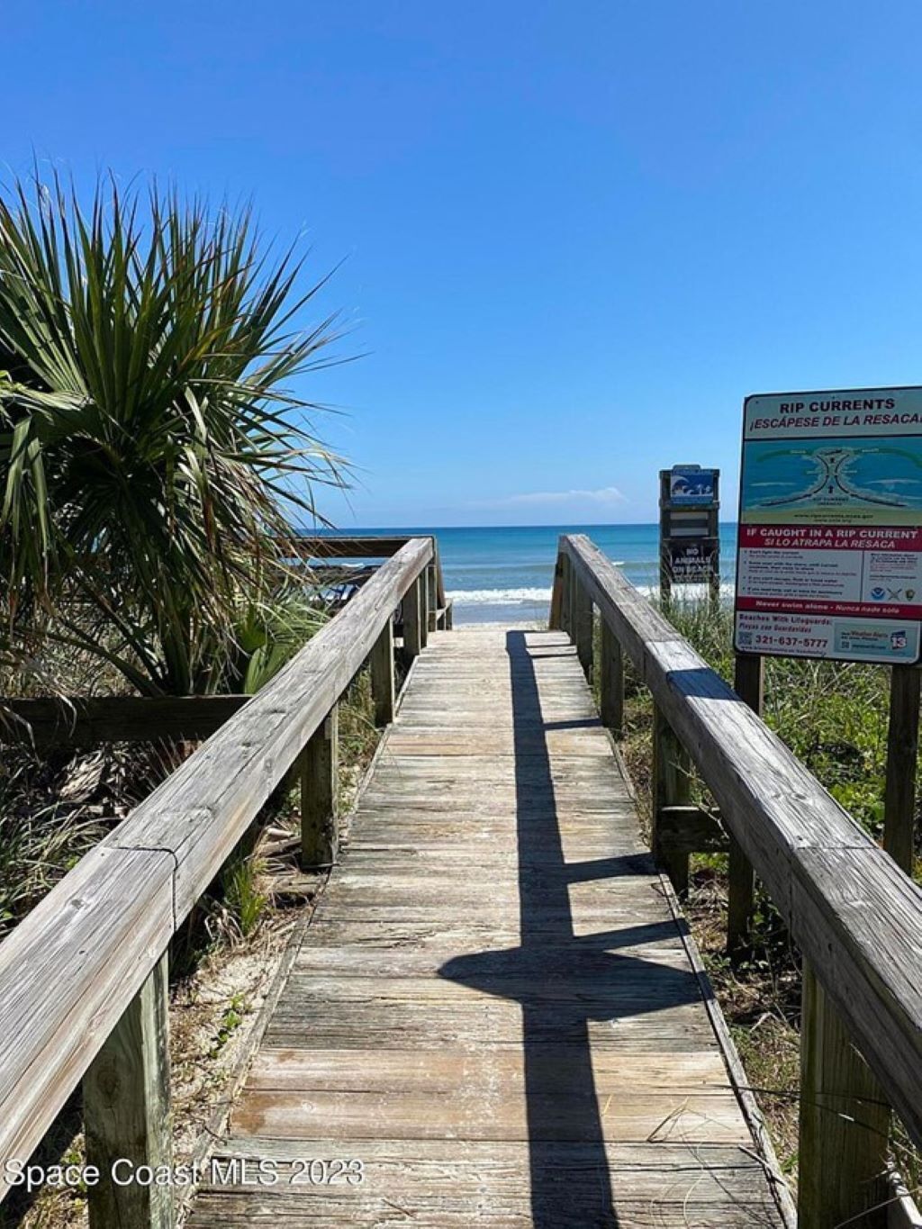 In Strandnähe, Liegestühle