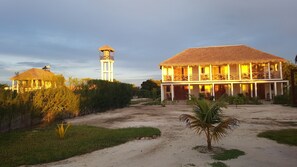 Exterior - Maison Charrette (Morondava)