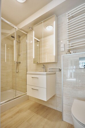 Standard Apartment | Bathroom - Apartamenty Swinoujscie- Sienkiewicza 23 (Swinoujscie)