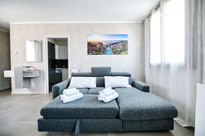 Een smart-tv, videogames, een dvd-speler en boeken