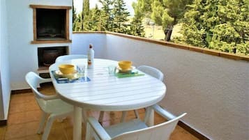 UtendĂžrsservering