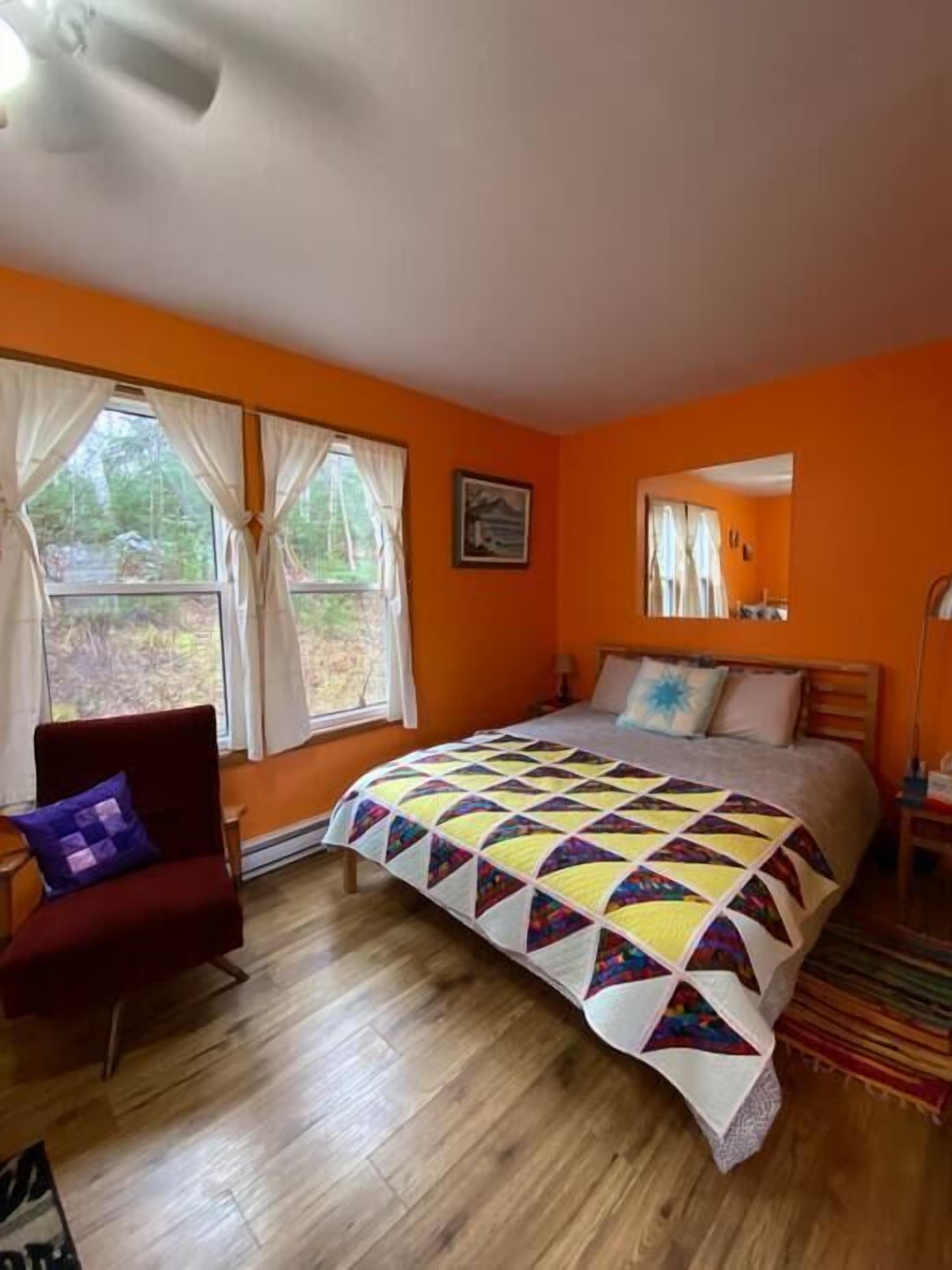 1 chambre, fer et planche à repasser, Wi-Fi, draps fournis