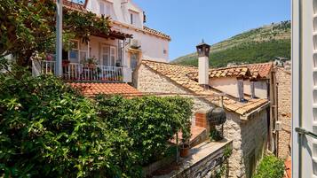 Apartment (2 Bedrooms) | Ausblick vom Zimmer