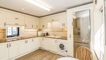 Fridge, dishwasher, electric kettle, toaster