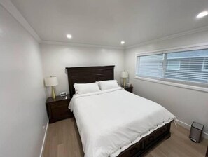 2 chambres, bureau, lit parapluie, Wi-Fi gratuit