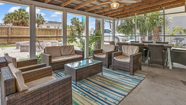 House, Multiple Beds (Tracy's Tybee Paradise) | Property grounds - Tracy's Tybee Paradise (Tybee Island)