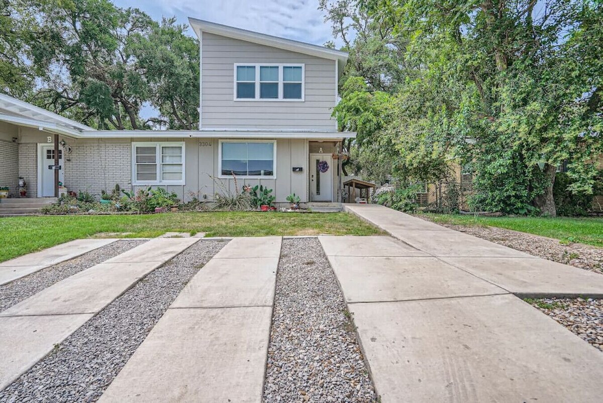 Photo 25 of Pet Friendly Retreat with Lap Pool / Spa in the '04! Near SXSW Top Spots!