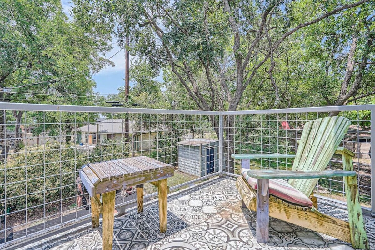 Photo 28 of Pet Friendly Retreat with Lap Pool / Spa in the '04! Near SXSW Top Spots!