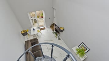 House (1 Bedroom) | Living area | TV