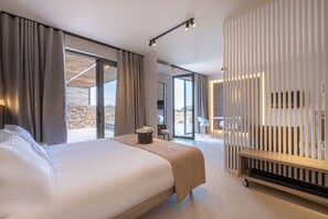 Premium-Suite, eigener Pool, Meerblick | Hochwertige Bettwaren, Pillowtop-Betten, laptopgeeigneter Arbeitsplatz
