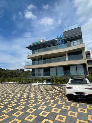 Front of property - Deen Deluxe Penthouse with infinity pool (Zadar)