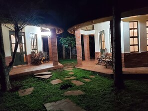 Terrace/patio - Edaala Comfort (Nairobi)
