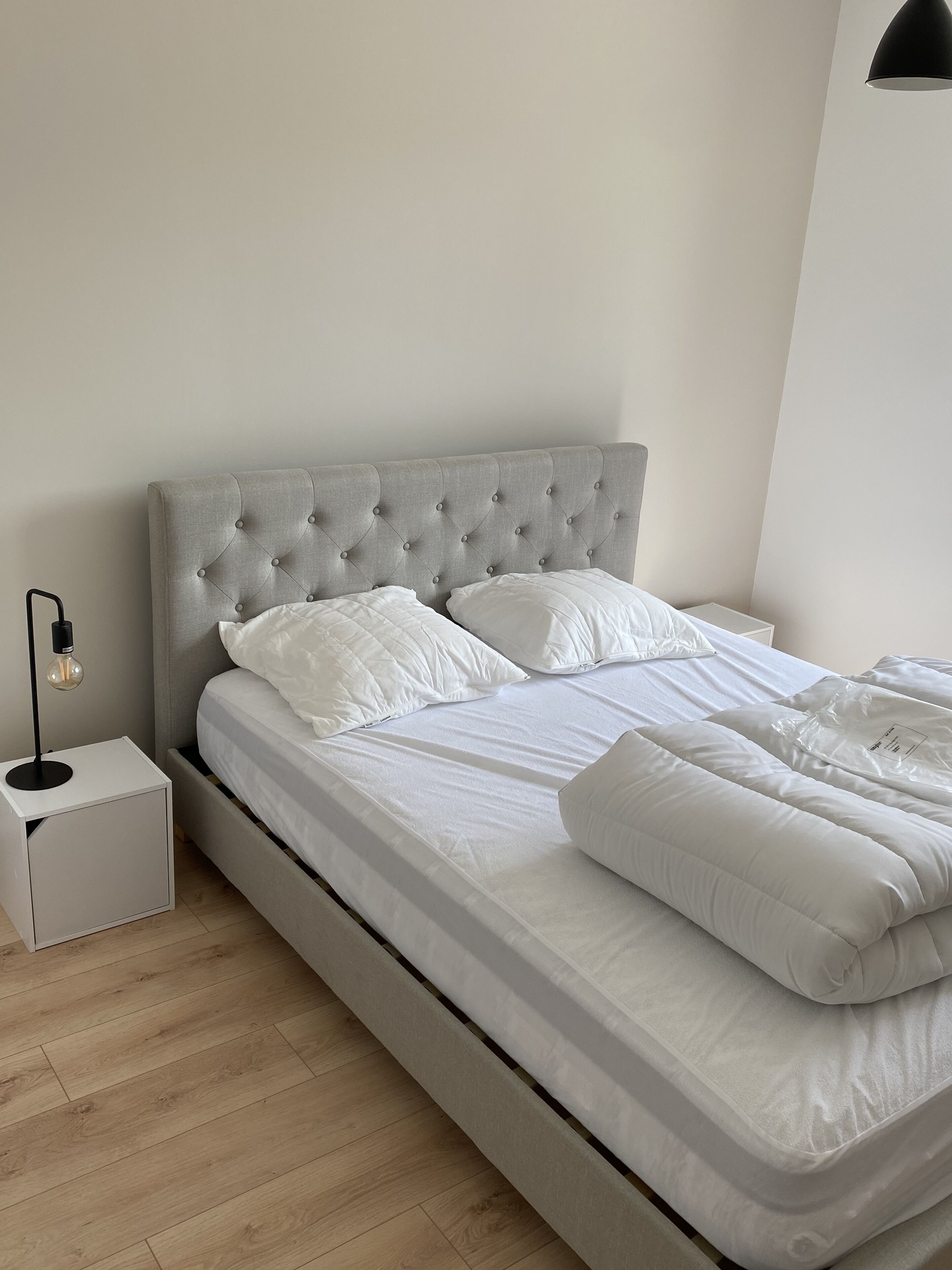 5 chambres, fer et planche à repasser, lit parapluie, Wi-Fi gratuit