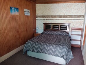 Comfort Double Room, 1 Double Bed | Down comforters, free WiFi, bed sheets
