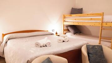 3 Schlafzimmer, Bügeleisen/Bügelbrett, WLAN, Bettwäsche