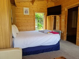 Cabaña | 1 dormitorio, tabla de planchar con plancha, wifi gratis y ropa de cama