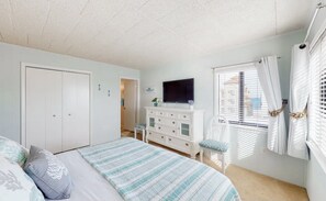 2 bedrooms, free WiFi - Tradewinds Condominiums, unit 501, 7 - 139th Street, Ocean City, Md  21842 (Ocean City)