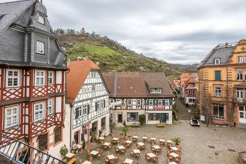 Ferienwohnung mit direkten Blick auf den historischen Markt in Heppenheim