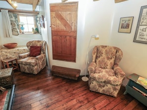 Interior - Penfeidr Newydd (Newport)