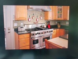 Fridge, microwave, oven, stovetop - Lake Winnipesaukee,  Boat Dock, Summer Hot Tub and Game Room (Laconia)