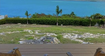 Pepper Town Villa is a 2 bedroom 2.5 bed villa with a pool and of outdoor space