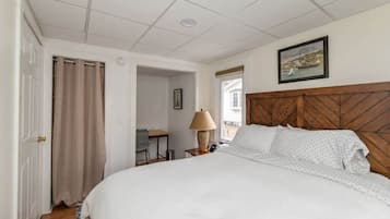 3 slaapkamers, een strijkplank/strijkijzer, reisbedje, wifi