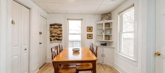 3Bed Apt 5 Mins to i89, w/ off street parking!