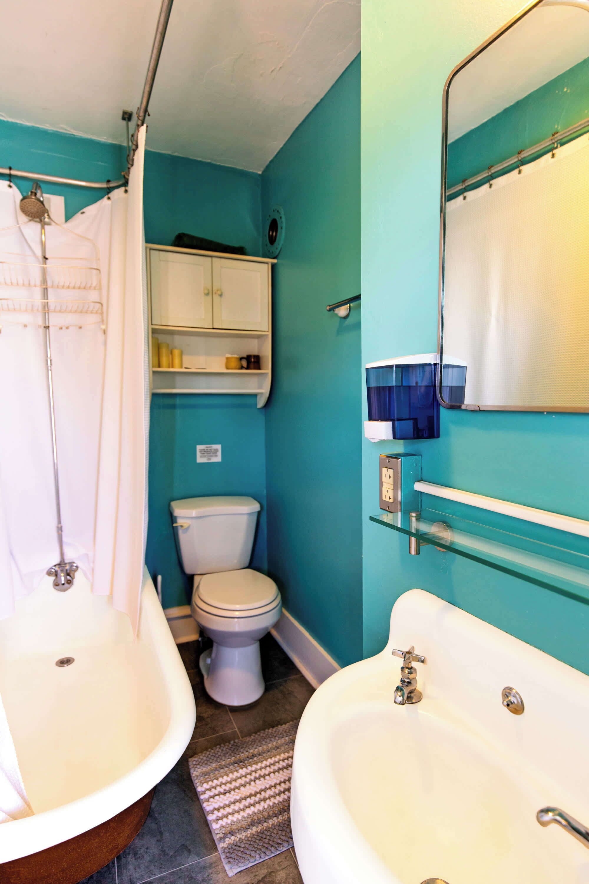 Banyera i assecador de cabells 