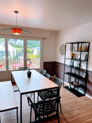 Dining - Traezh Ar Vag - Apartment Beach Perros-Guirec (Perros-Guirec)