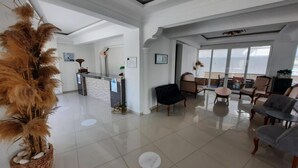 Reception - Didim (Didim)