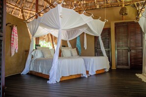 Phòng Deluxe | Két bảo mật tại phòng