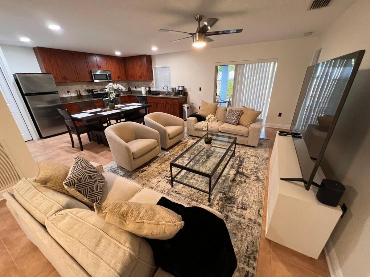 Smart-tv en een open haard