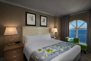 2 bedrooms, iron/ironing board, WiFi, bed sheets - Ocean Front Villa, Heated Pools and Spa

Close to theater and restaurant (Myrtle Beach)