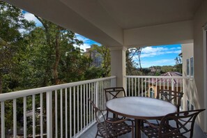 Outdoor dining - Ocean Front Villa, Heated Pools and Spa

Close to theater and restaurant (Myrtle Beach)