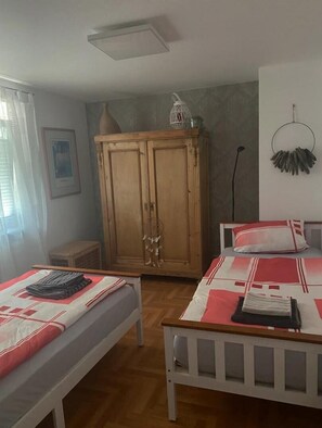 2 Schlafzimmer, kostenloses WLAN, Bettwäsche